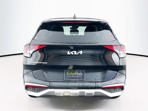 Used 2025 Kia Sportage LX FWD image 7
