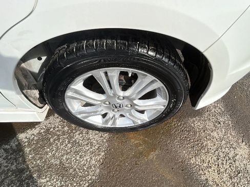 Used 2010 Honda Fit Sport image 47