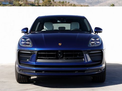 New 2026 Porsche Macan S image 10