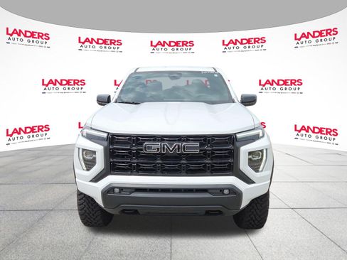 Used 2025 GMC Canyon Elevation w/ Convenience Package AWD/4WD image 8