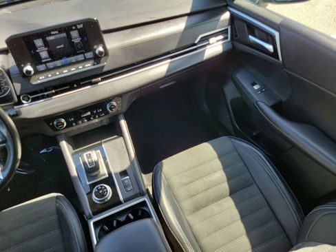Used 2024 Mitsubishi Outlander SE FWD image 20
