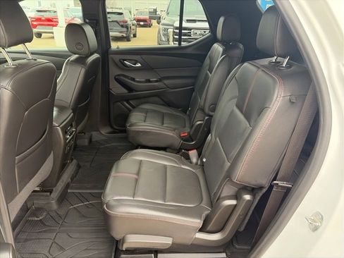 Used 2023 Chevrolet Traverse RS w/ LPO, Floor Liner Package image 36