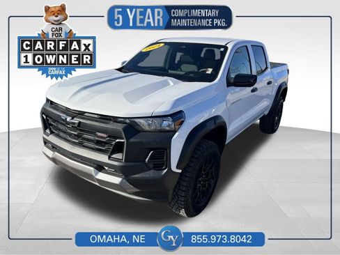 Used 2024 Chevrolet Colorado Trail Boss w/ Technology Package image 1