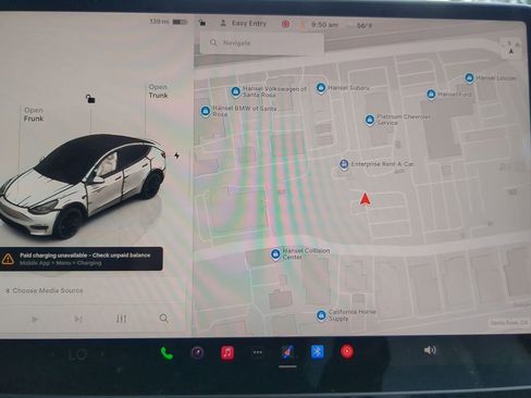 Used 2023 Tesla Model Y Performance AWD/4WD image 16