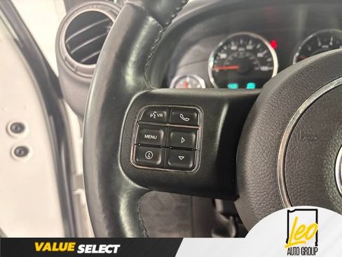 Used 2013 Jeep Wrangler Sport AWD/4WD image 10