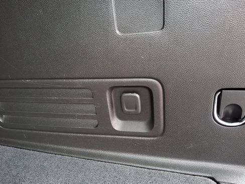 Certified 2023 Chevrolet Traverse Premier AWD/4WD image 33