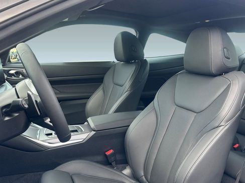 New 2026 BMW 430i Coupe w/ M Sport Package image 5