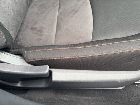 Used 2025 Nissan Sentra SR image 23