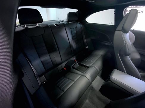 Used 2025 BMW M2 w/ Lighting Package image 20