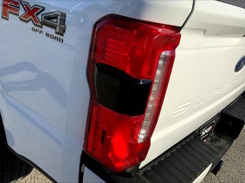 Used 2025 Ford F250 XL w/ STX Appearance Package image 29