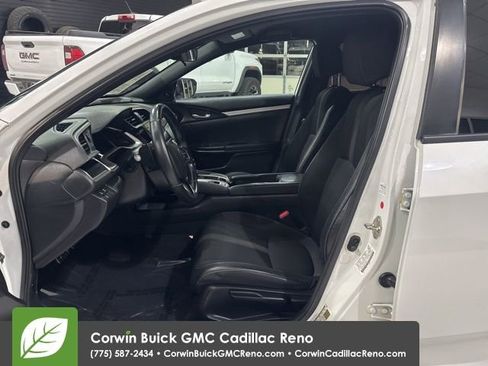Used 2019 Honda Civic Sport image 12