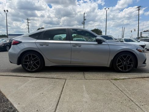 Used 2022 Honda Civic Sport Touring image 27