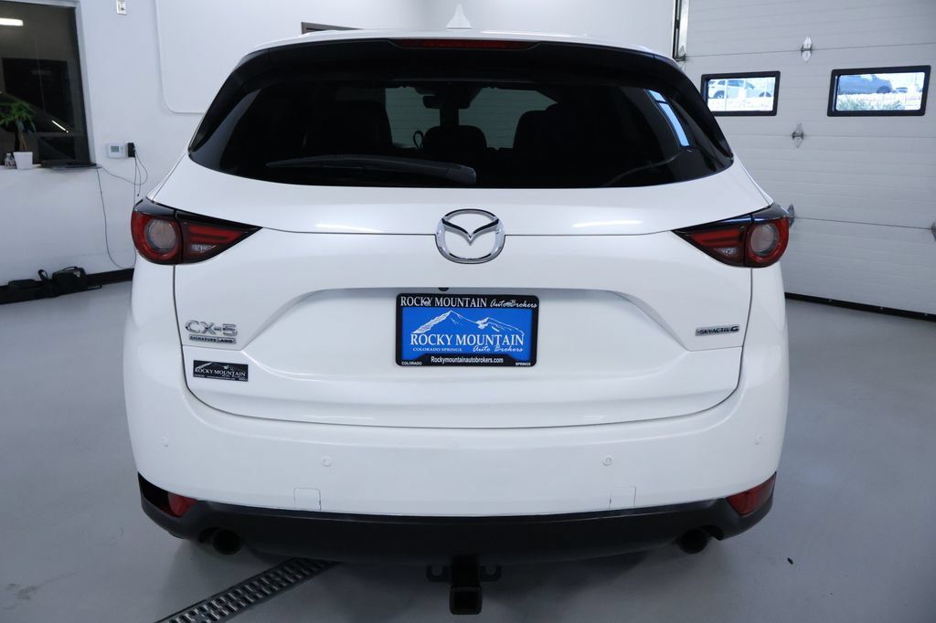 Used 2020 MAZDA CX-5 Signature AWD/4WD image 6