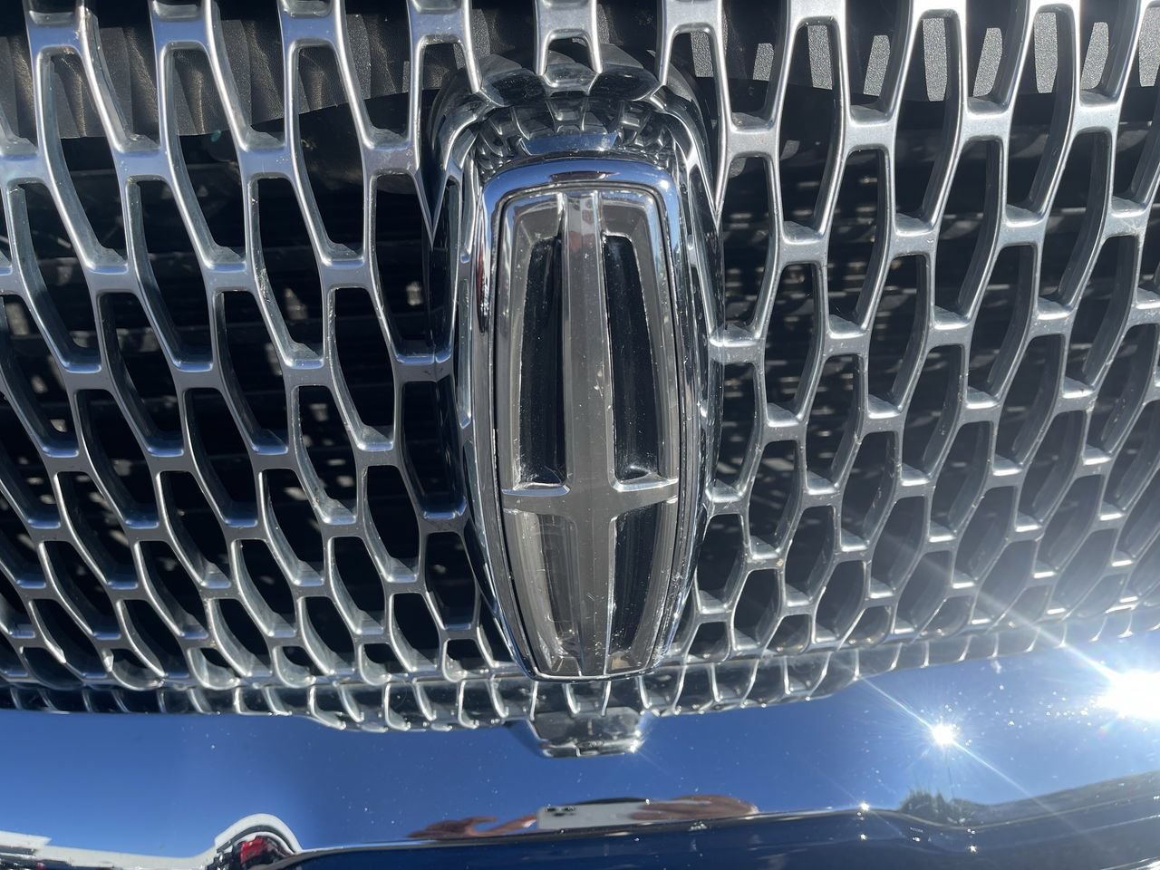 Used 2018 Lincoln Navigator Reserve w/ Technology Package AWD/4WD image 32