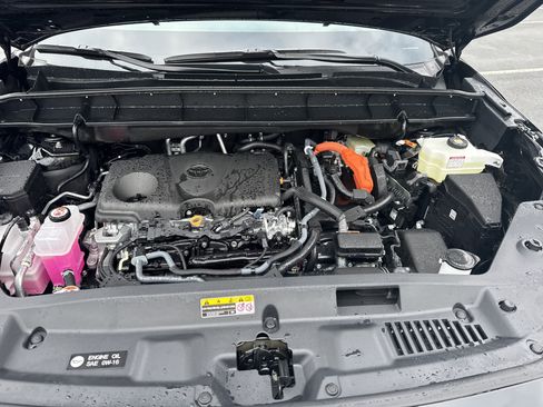 New 2026 Toyota Highlander Platinum AWD/4WD image 39