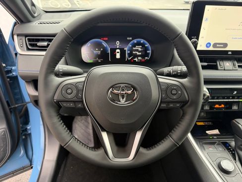 New 2025 Toyota RAV4 XSE image 12