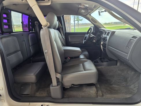 Used 2007 Dodge Dakota Laramie w/ Popular Equipment Group AWD/4WD image 22