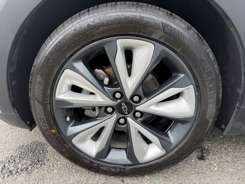 Used 2023 Chevrolet Bolt EUV LT w/ Convenience Package FWD image 50