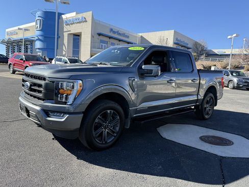 Used 2023 Ford F150 Lariat w/ Max Trailer Tow Package image 9