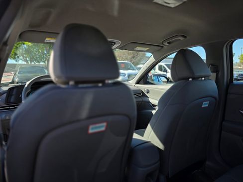 New 2026 Hyundai Elantra Blue image 14