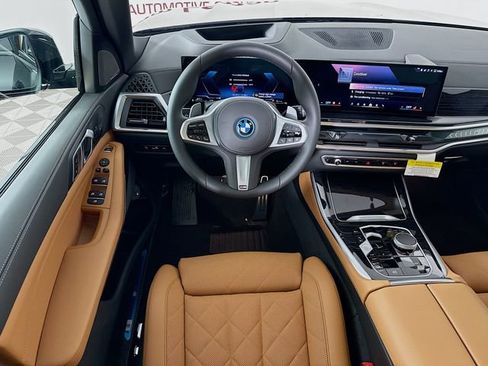 New 2026 BMW X5 xDrive50e w/ M Sport Package AWD/4WD image 24