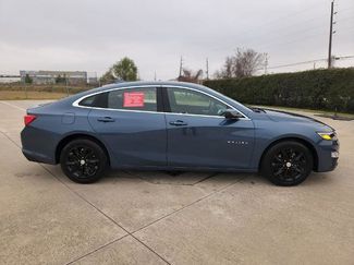 Used 2024 Chevrolet Malibu LT video 4