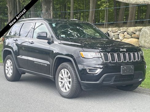 Used 2021 Jeep Grand Cherokee Laredo X AWD/4WD image 1