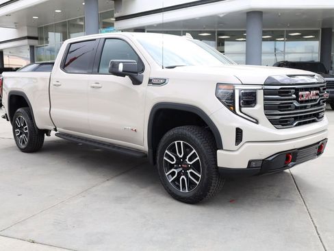 New 2026 GMC Sierra 1500 AT4 w/ AT4 Premium Package AWD/4WD image 8
