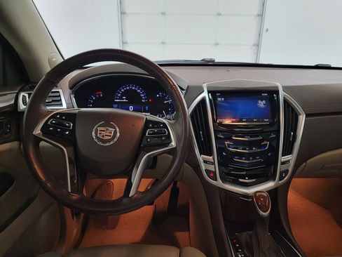 Used 2015 Cadillac SRX Luxury image 13
