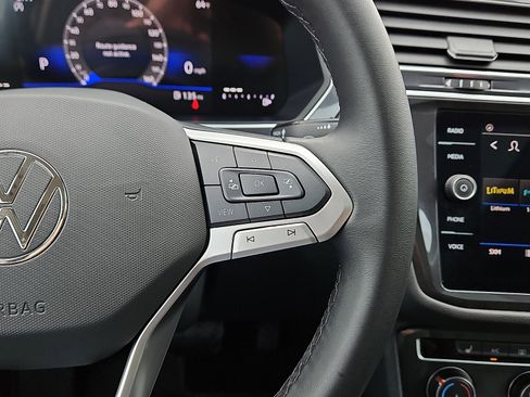 Certified 2024 Volkswagen Tiguan Wolfsburg Edition w/ Panoramic Sunroof Package image 18