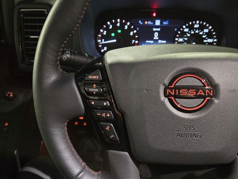 Used 2023 Nissan Frontier PRO-4X w/ Pro-4X Premium Package image 29