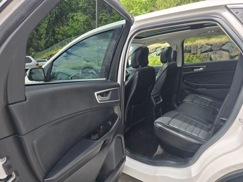 Used 2018 Ford Edge SEL w/ Canadian Touring Package AWD/4WD image 24