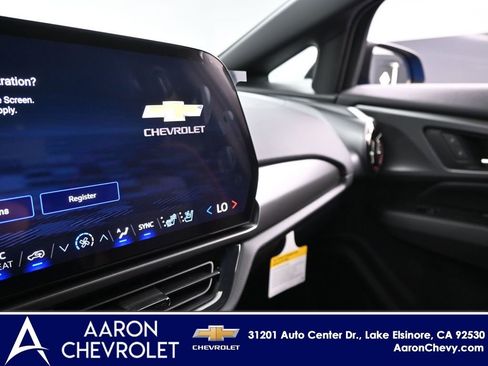 New 2026 Chevrolet Equinox EV RS image 17