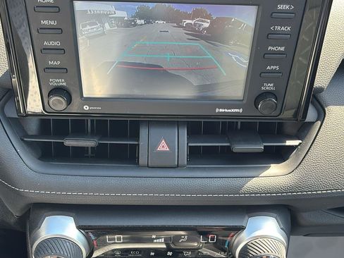Used 2021 Toyota RAV4 XLE image 35