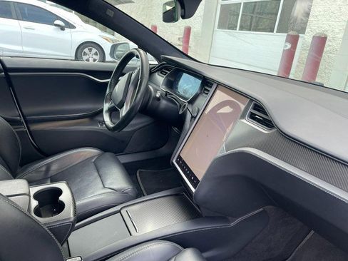 Used 2019 Tesla Model S P100D image 2