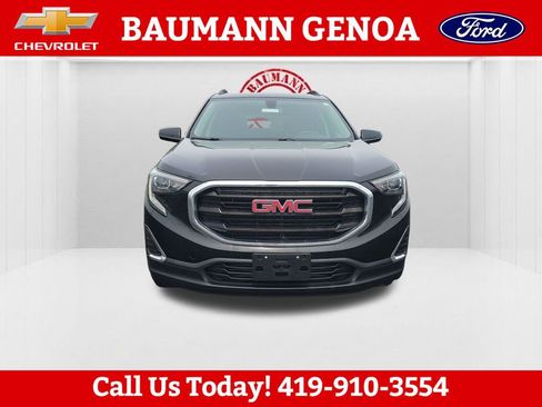 Used 2018 GMC Terrain SLE w/ Driver Convenience Package FWD image 8