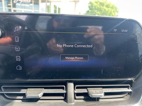 Used 2025 Chevrolet Trax RS w/ Driver Confidence Package image 13