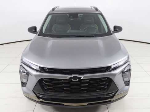 Used 2024 Chevrolet Trax ACTIV w/ Sunroof Package FWD image 54