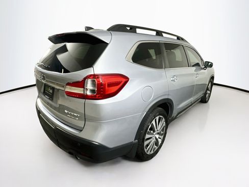 Used 2022 Subaru Ascent Limited AWD/4WD image 9