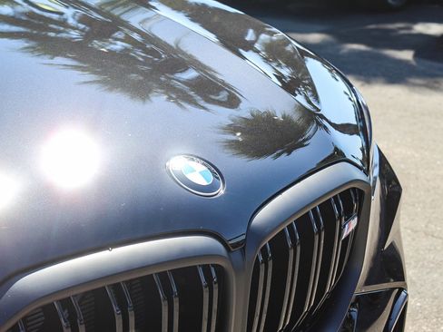 New 2026 BMW X5 M60i image 9