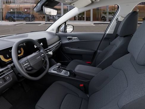New 2026 Kia Sportage LX w/ LX Convenience Package FWD image 17