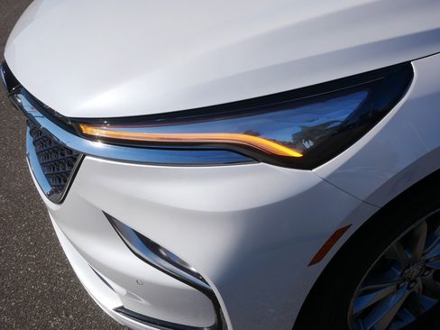 Certified 2023 Buick Enclave Avenir w/ Trailering Package, 5000 lbs. image 15