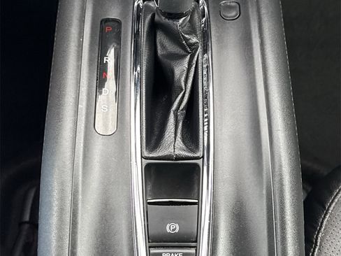 Used 2016 Honda HR-V EX-L image 27