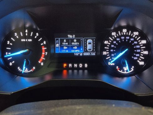 Used 2020 Ford Edge SE FWD image 23