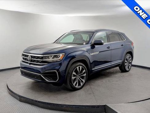 Used 2022 Volkswagen Atlas Cross Sport SEL Premium R-Line AWD/4WD image 2
