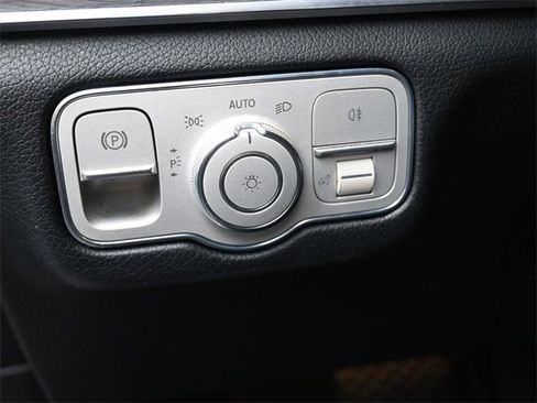 Used 2021 Mercedes-Benz GLE 350 image 20