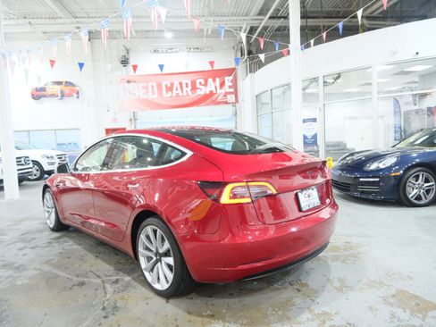 Used 2019 Tesla Model 3 Long Range image 8
