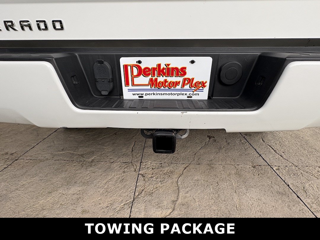 Used 2017 Chevrolet Silverado 1500 LT w/ Texas Edition AWD/4WD image 35