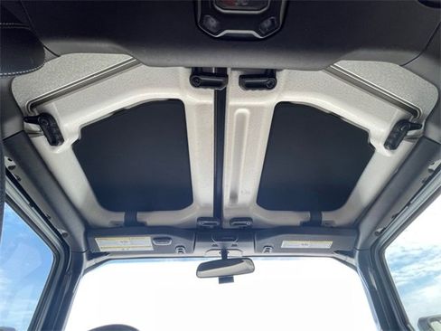 Used 2021 Jeep Wrangler Unlimited Sport image 20