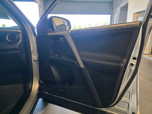 Used 2017 Toyota RAV4 LE w/ All Weather Liner Package AWD/4WD image 12